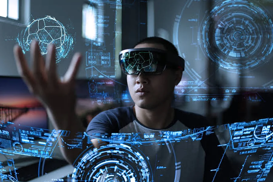 Beyond the Screen Augmented Reality and the New Human Experience 